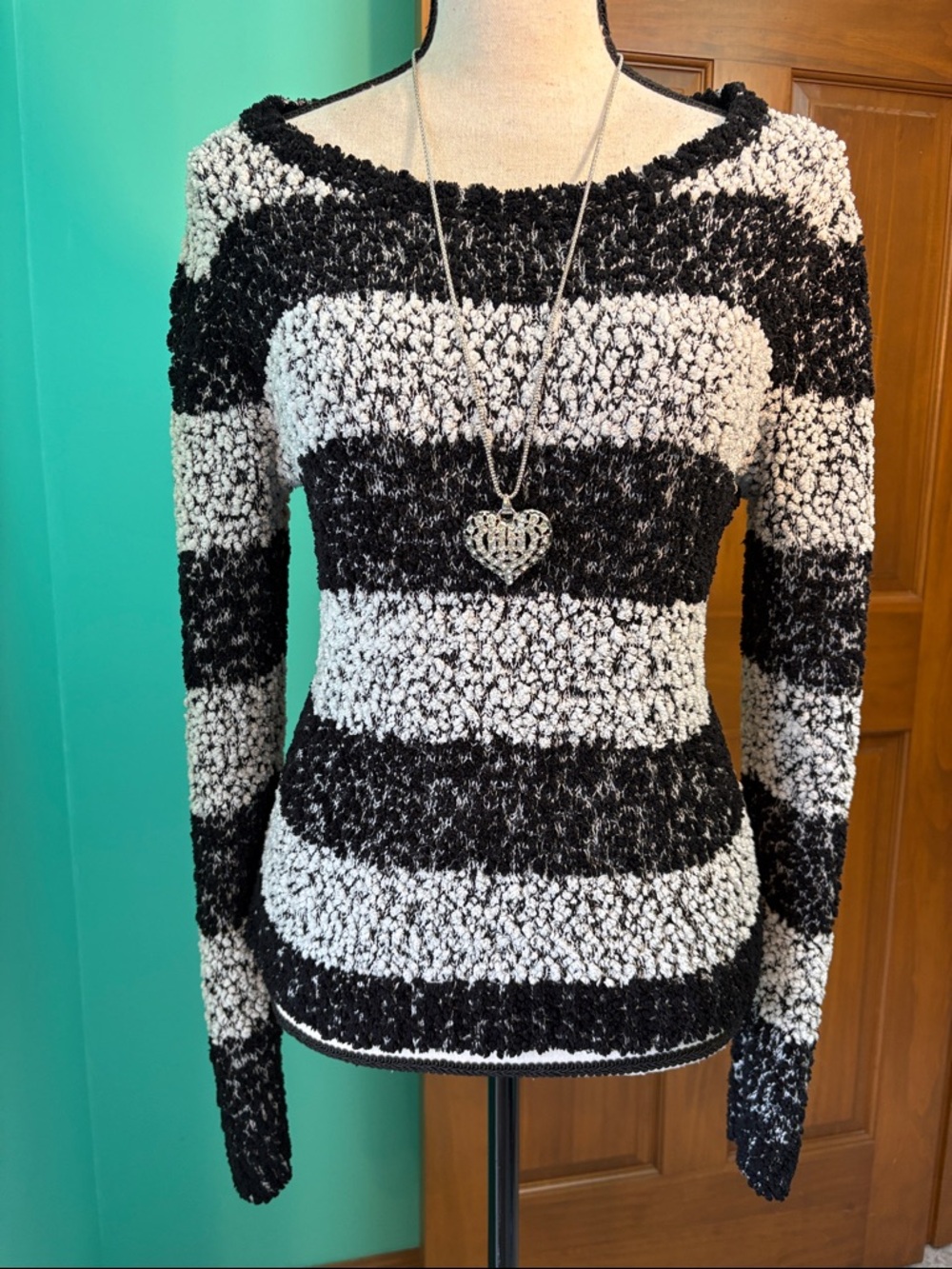 Arizona Jean Company Black and White Striped Fuzzy Crew Neck Sweater